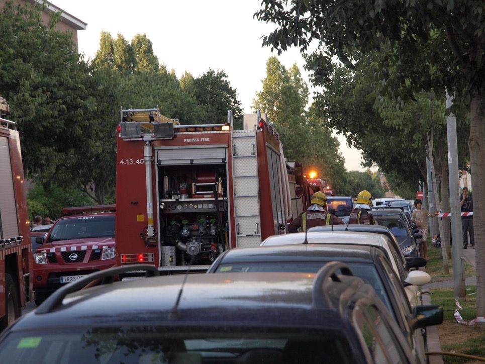 Els bombers en una actuació prèvia a la ciutat. FOTO: Arxiu