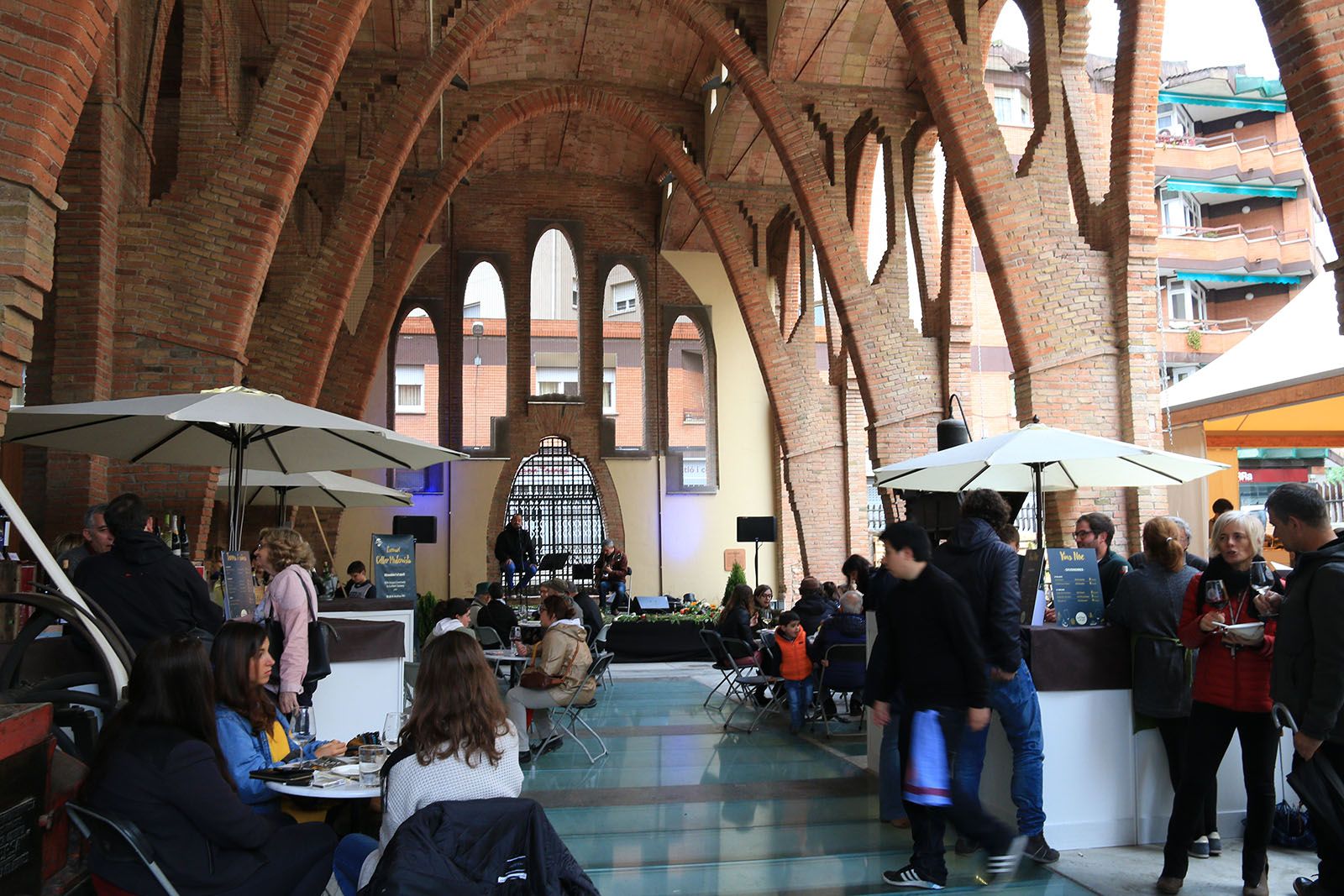 El Celler s'ha omplert de música i bon vi FOTO: Lali Álvarez