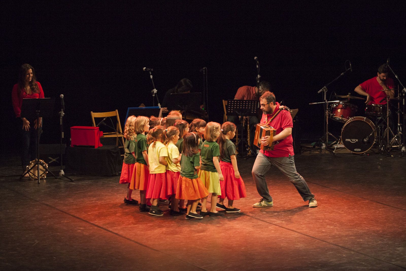 Ballant perquè ens mirin ha tingut lloc al Teatre-Auditori FOTO: Lali Puig 