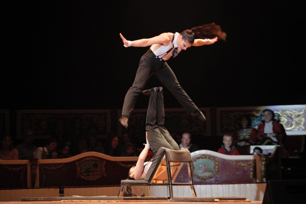 Imatge d'un dels espectacles del Circ Històric Raluy a Sant Cugat FOTO: Artur Ribera 