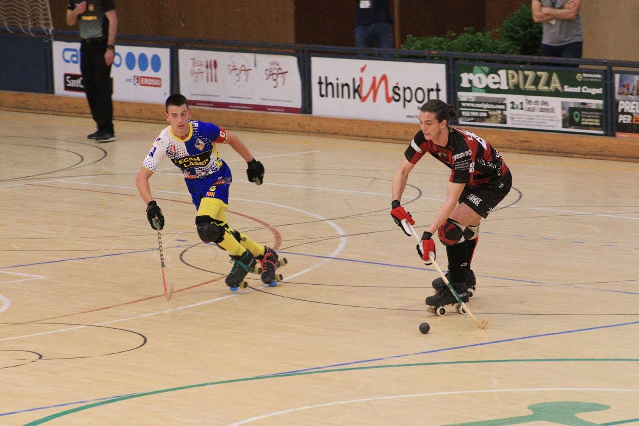 Xavi Serrallonga, en una imatge del partit de divendres entre el PHC Sant Cugat i el CH Caldes. FOTO: Lali Álvarez 