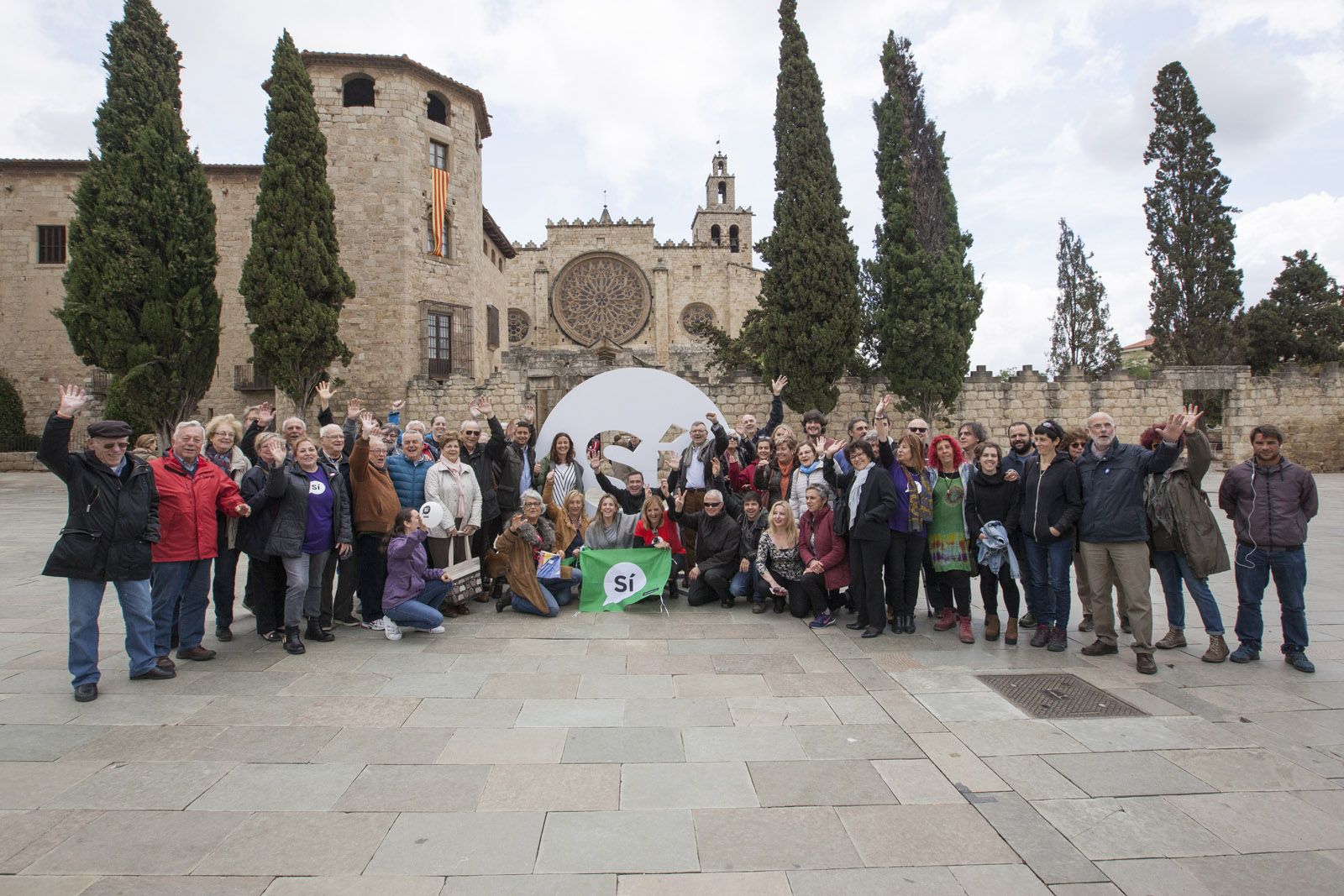 Foto unitària pel Sí en el referèndum d'independència. FOTO: Lali Puig