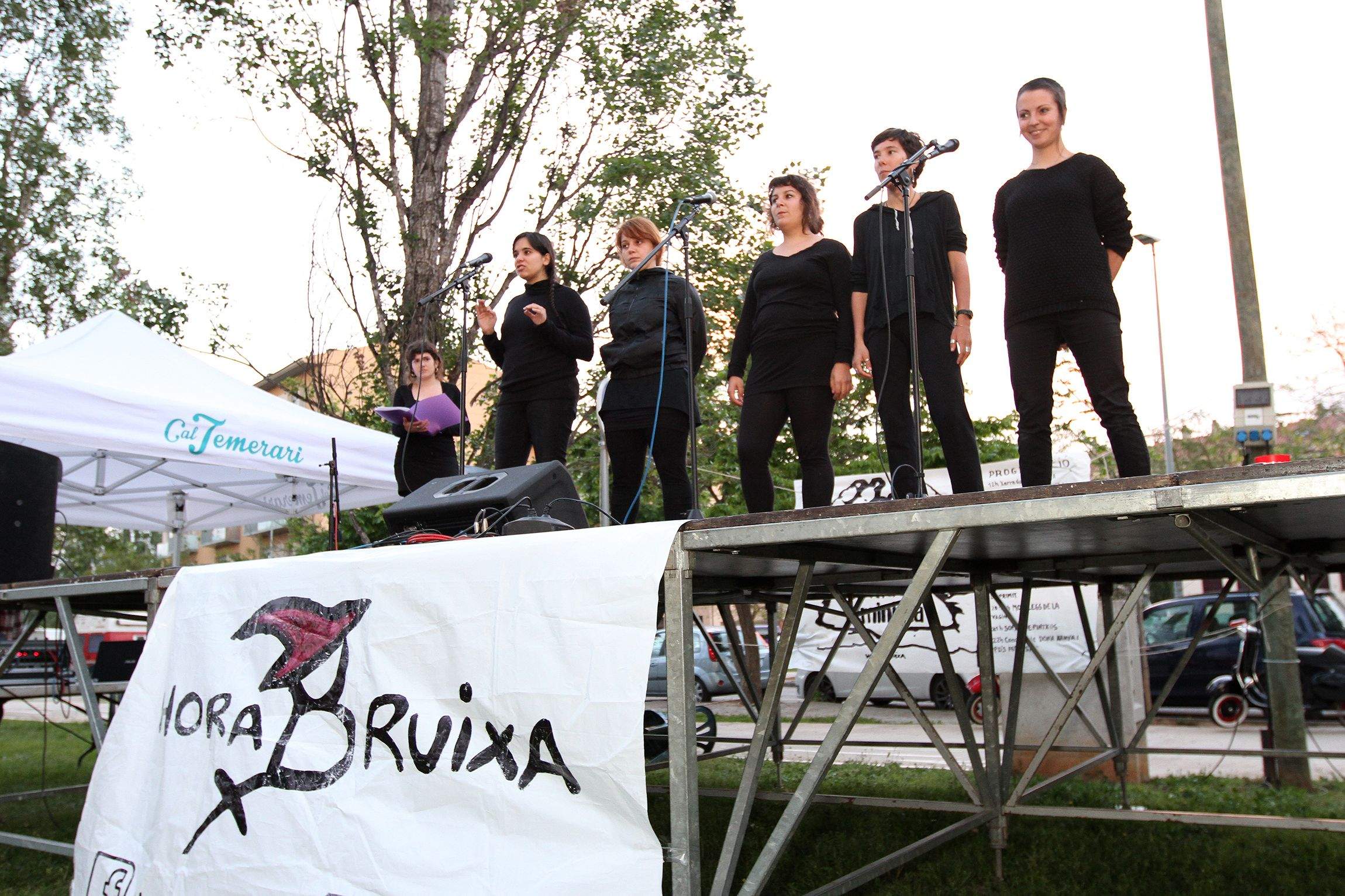 Membres d'Hora Bruixa  FOTO: Cedida