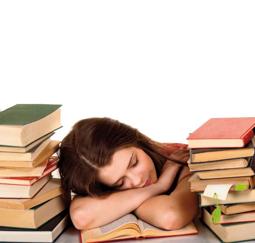 Les hores acumulades que els adolescents es passen sense dormir poden generar que no aconsegueixin concentrar-se, estudiar ni treballar de forma eficaç
