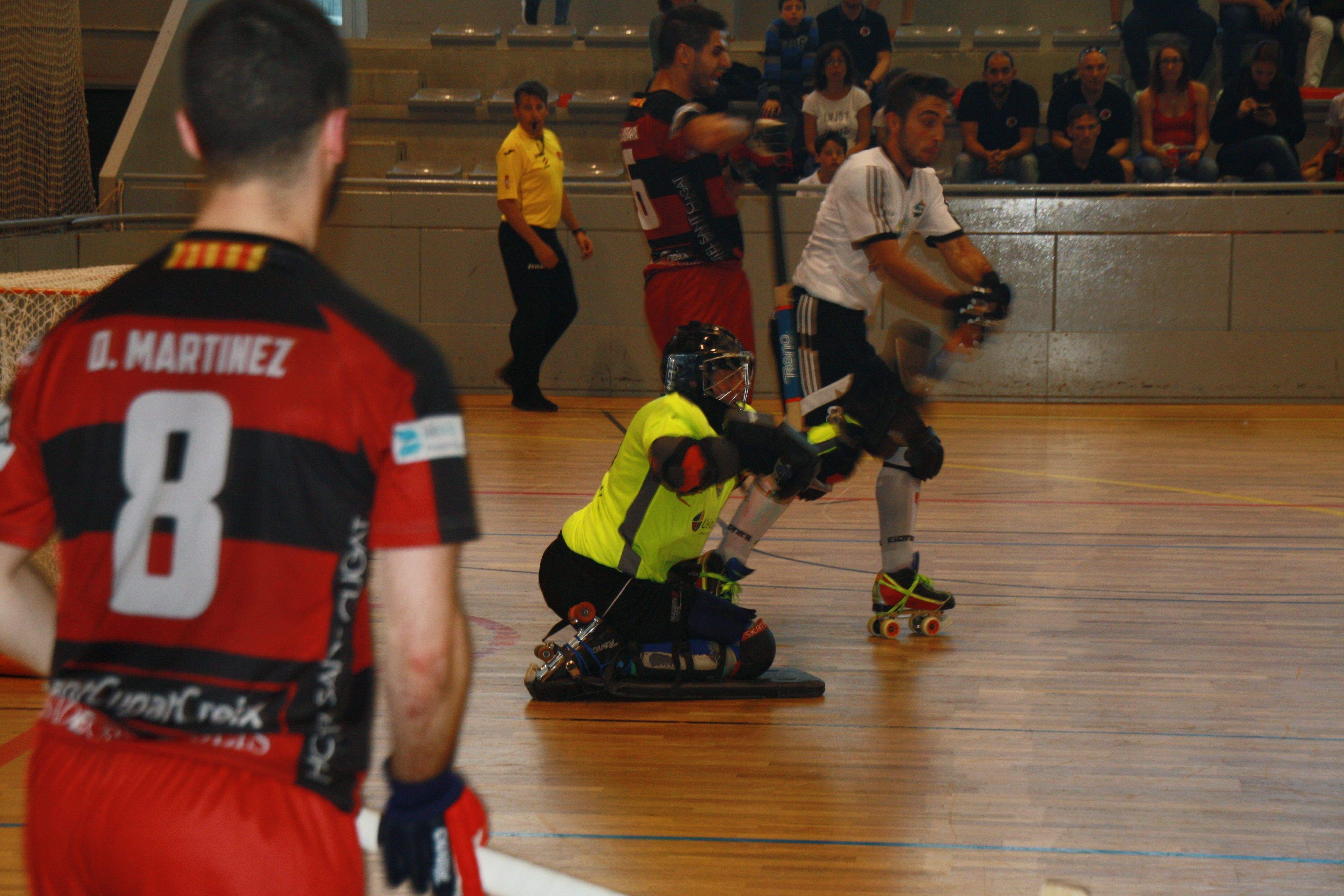 El PHC Sant Cugat ha perdut (5-3) a la pista de l'HC Lleida.net Alpicat. FOTO: Àlex López Puig