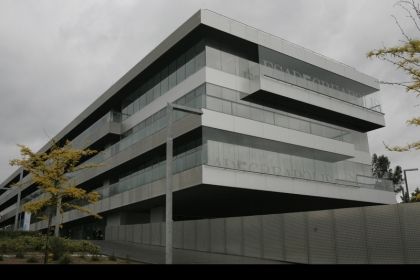  Imatge de la Biblioteca d'ESADECreapolis FOTO: Artur Ribera