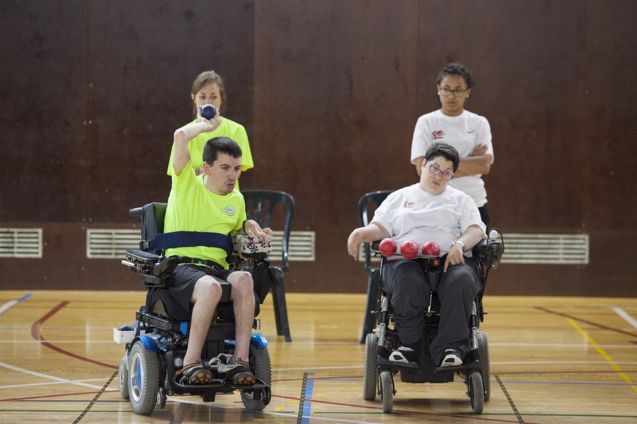Alguns dels participants en el Campionat de Catalunya de Boccia. FOTO: Lali Puig