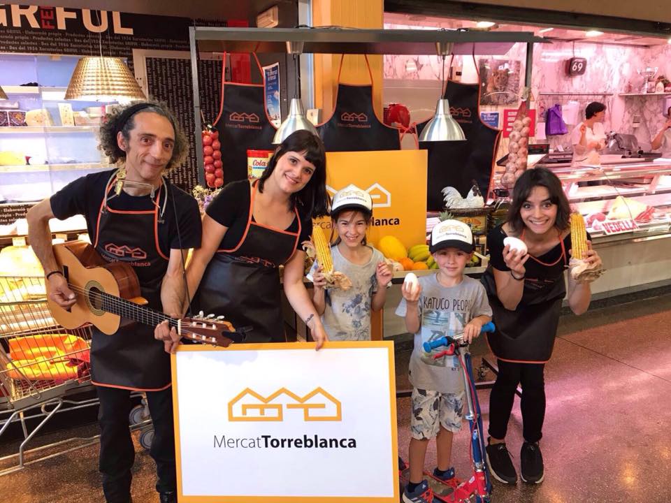 Dia de celebració al mercat de Torreblanca FOTO: Cedida