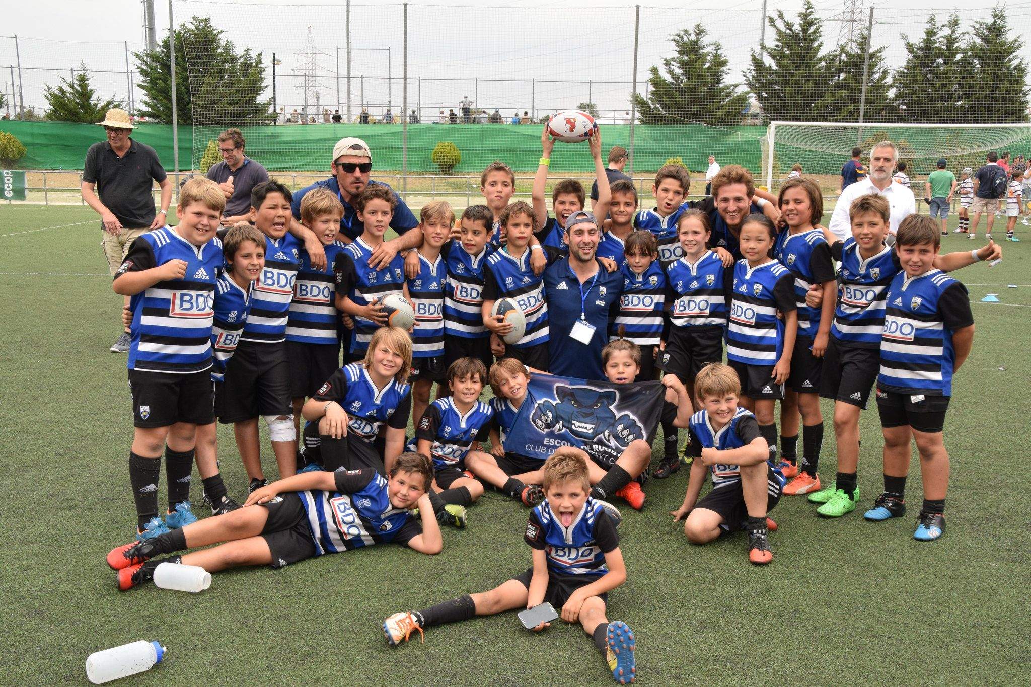 L'equip sub-10 del Club de Rugby Sant Cugat, tercer al Campionat d'Espanya de Clubs. FOTO: Escola del CRSC
