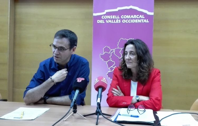 La presidenta de la Diputació de Barcelona i alcaldessa de Sant Cugat i el president del CC del Vallès Occidental han explicat els acords presos. FOTO: Consell Comarcal