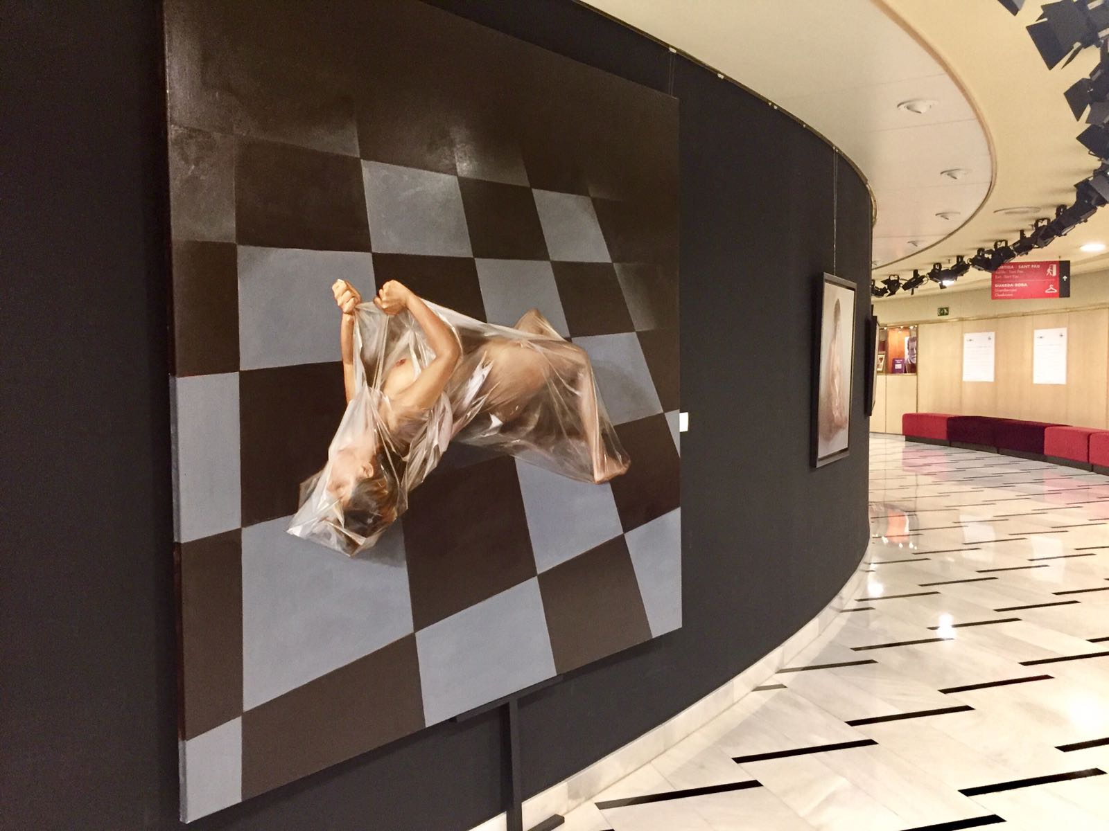 Una de les obres de Lluís Ribas al Liceu FOTO: TOT Sant Cugat