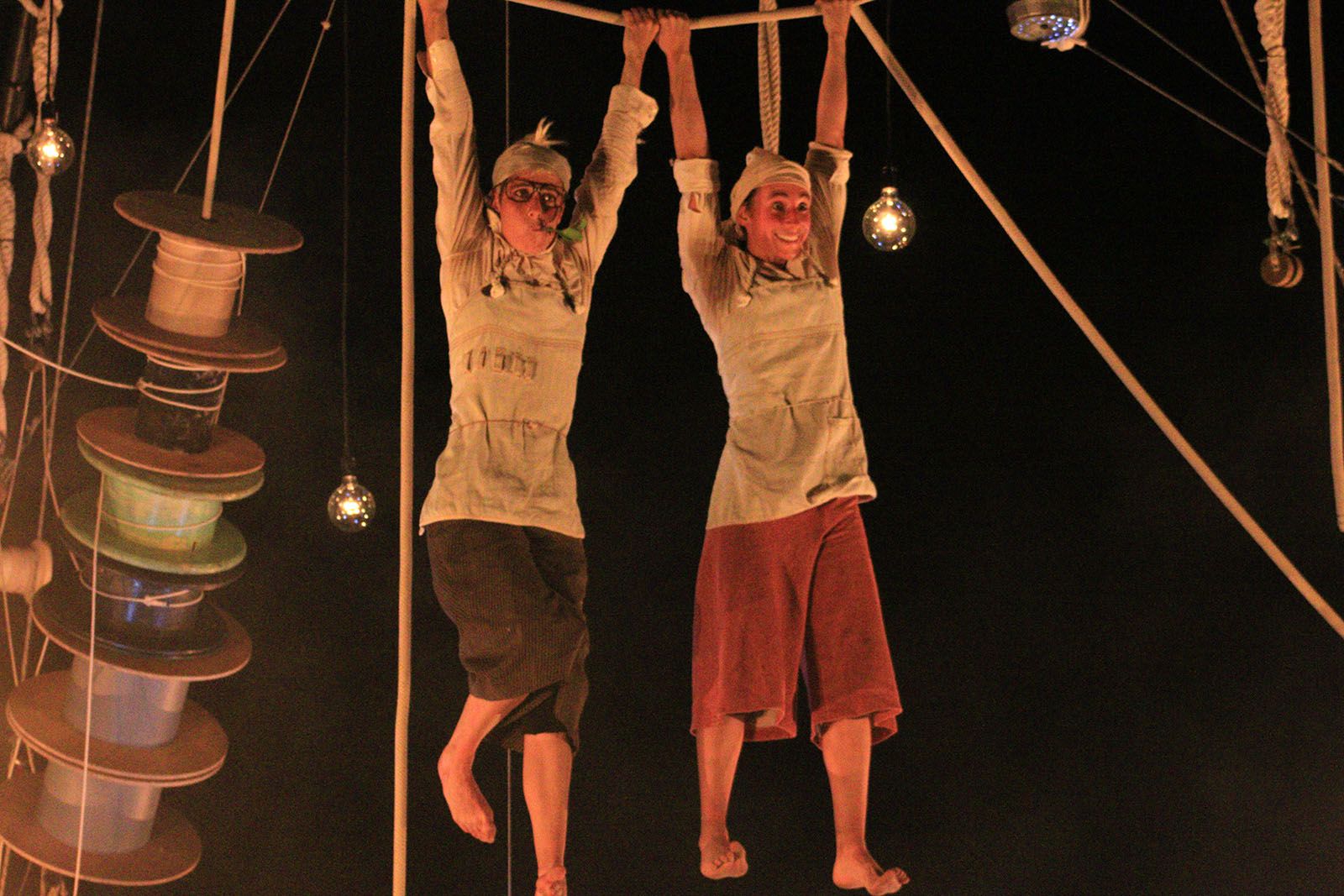 "Enfila S.A" de la Companyia Estampades. Foto: Lali Álvarez