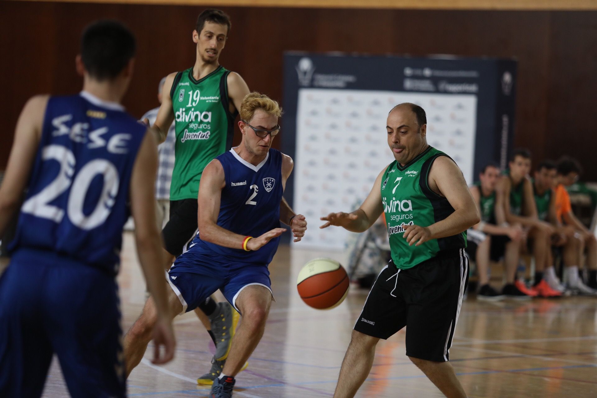 El segon Meeting de Bàsquet Unificat, amb 11 equips catalans. FOTO: Lali Puig