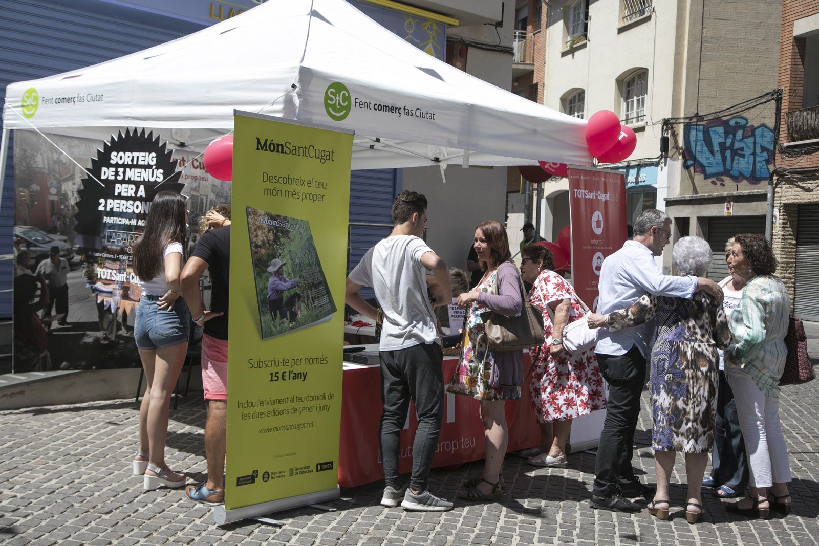 Botiga al carrer. FOTO: Lali Puig