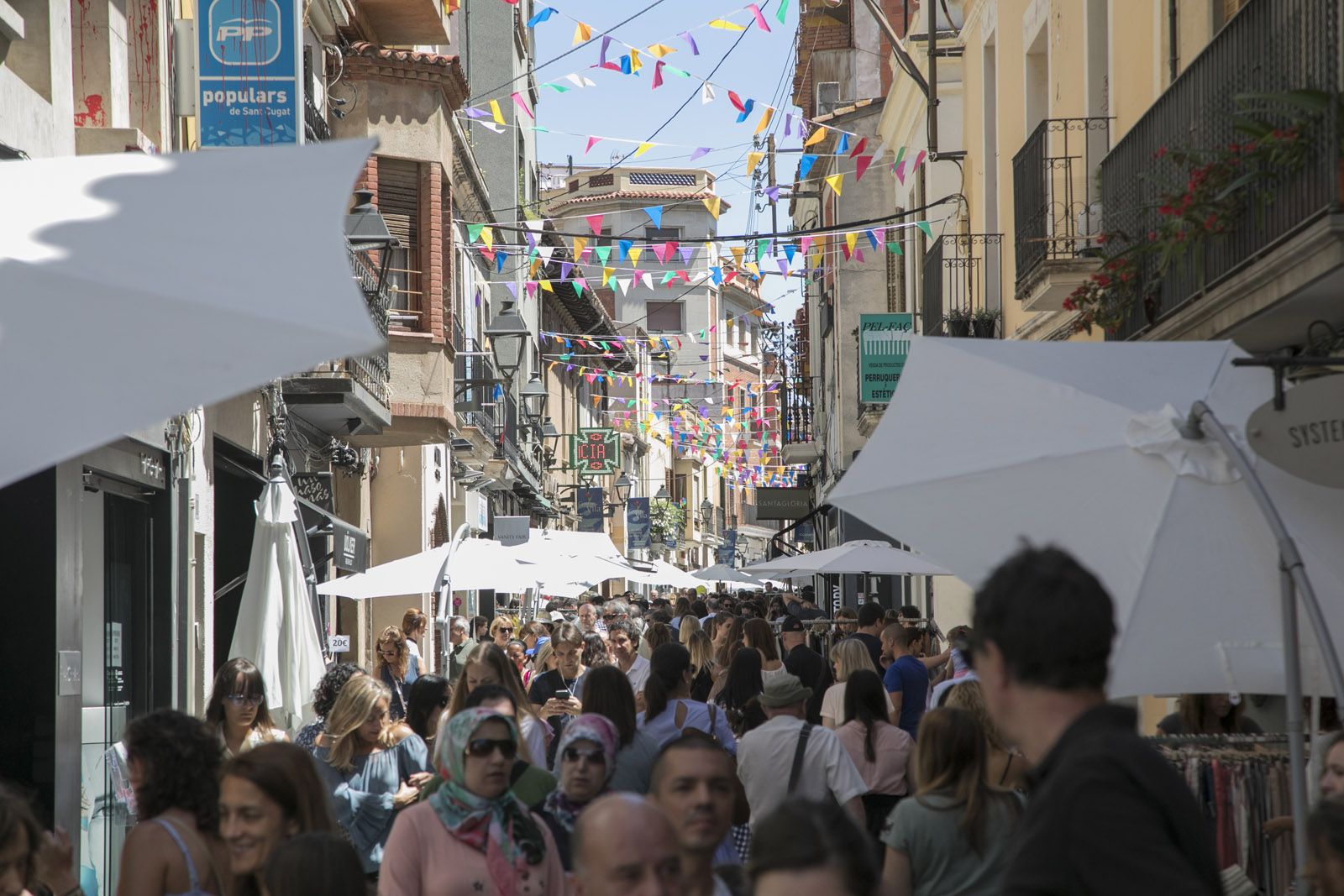 Botiga al carrer. FOTO: Lali Puig