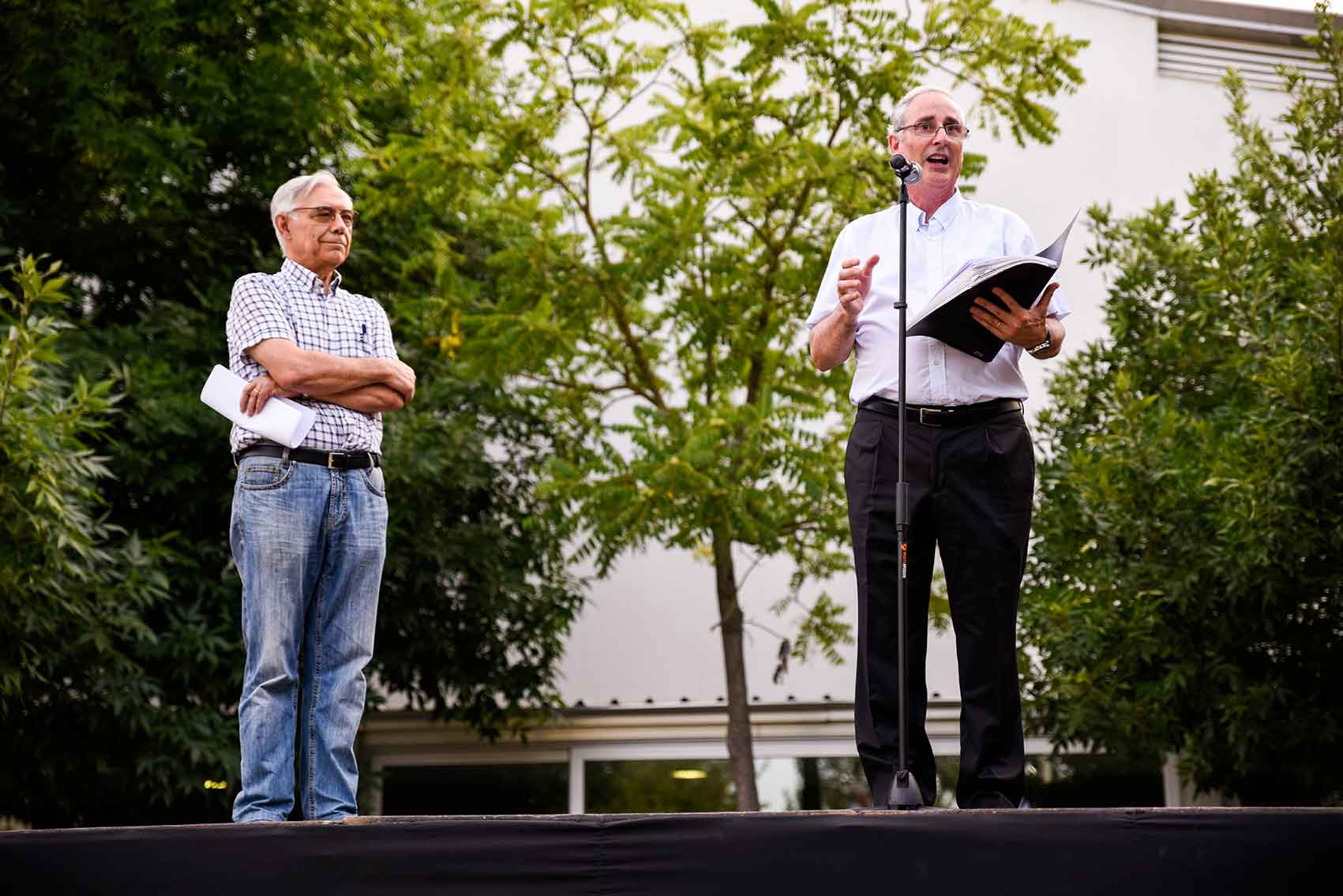 Pregó de Festa Major de Mira-sol, a càrrec d'Ignasi Arcusa, president Club d'Escacs. Foto: Bernat Millet