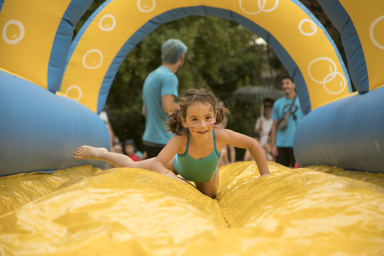 Festa de l’aigua al Casal de Mira-sol. FOTO: Lali Puig