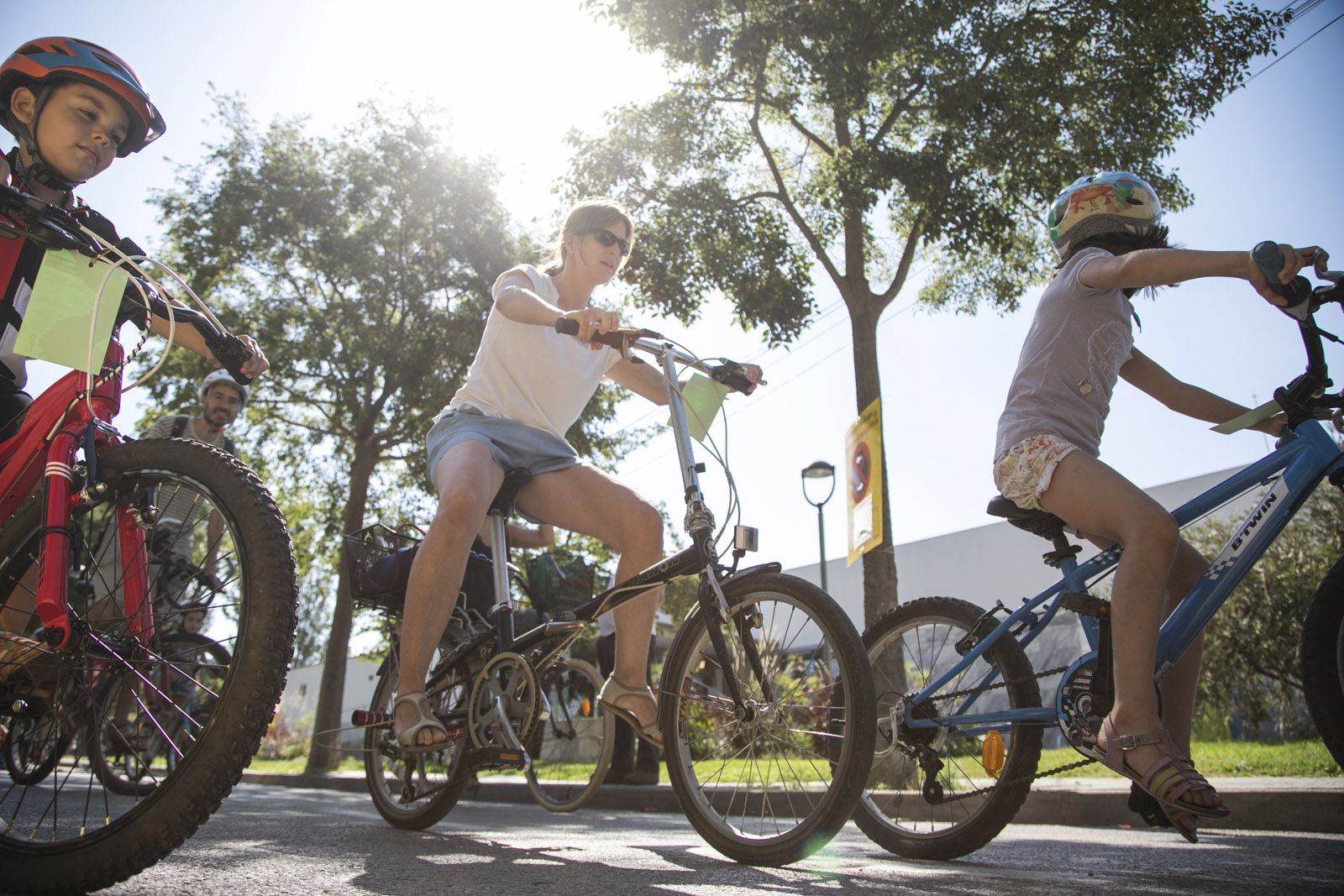 Bicicletada popular des del Casal de Mira-sol. FOTO: Lali Puig