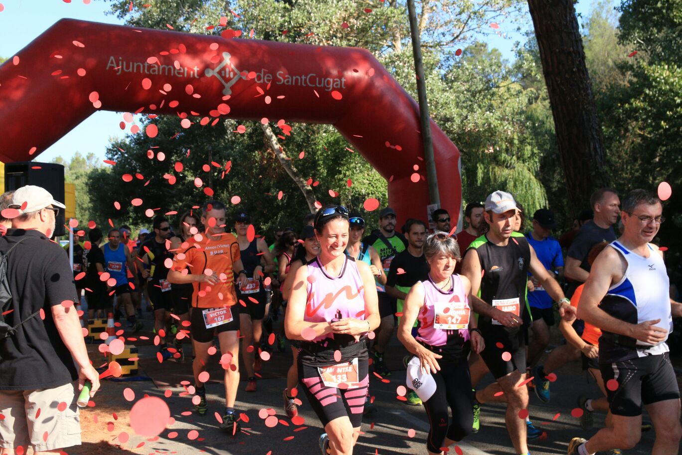 Sortida de la 34a Cursa Popular de la Floresta-2n Trail de la Floresta. FOTO: Lali Álvarez