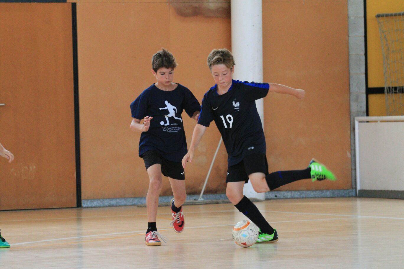 En el tercer Torneig 3X3 de Futbol Sala de l'Olimpyc Floresta FS hi han participat 18 equips. FOTO: Lali Álvarez