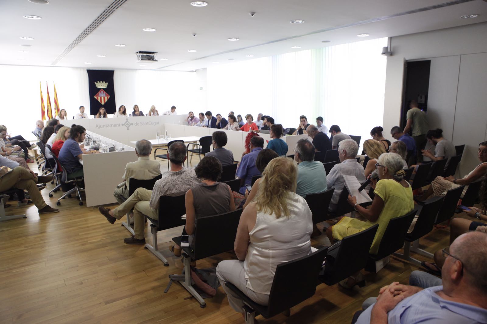 El torn de participació ciutadana del Ple ha comptat amb 6 intervencions  FOTO: Artur Ribera