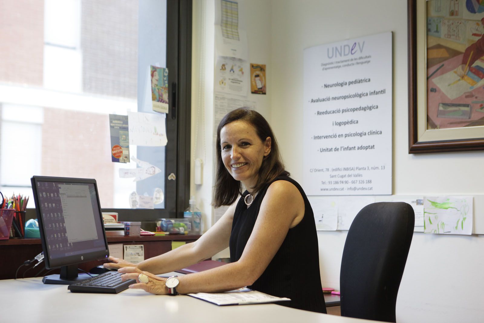 Teresa Vilardaga al seu despatx FOTO: Artur Ribera 