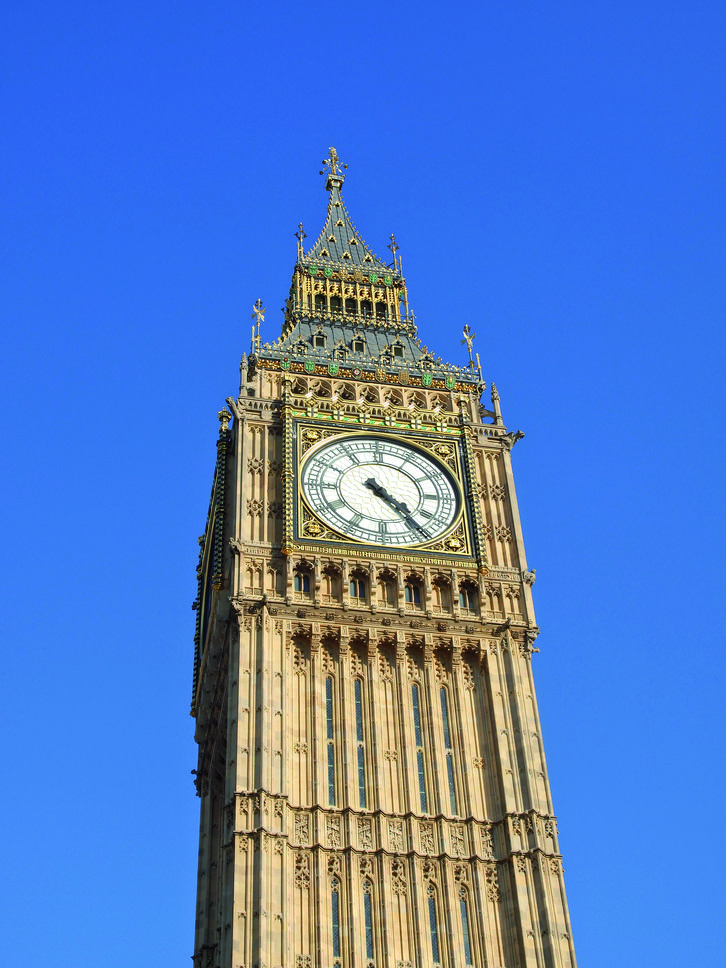 Al aprendre un idioma a l’estranger es guanyarà fluïdesa i s’aprendrà el llenguatge col·loquial