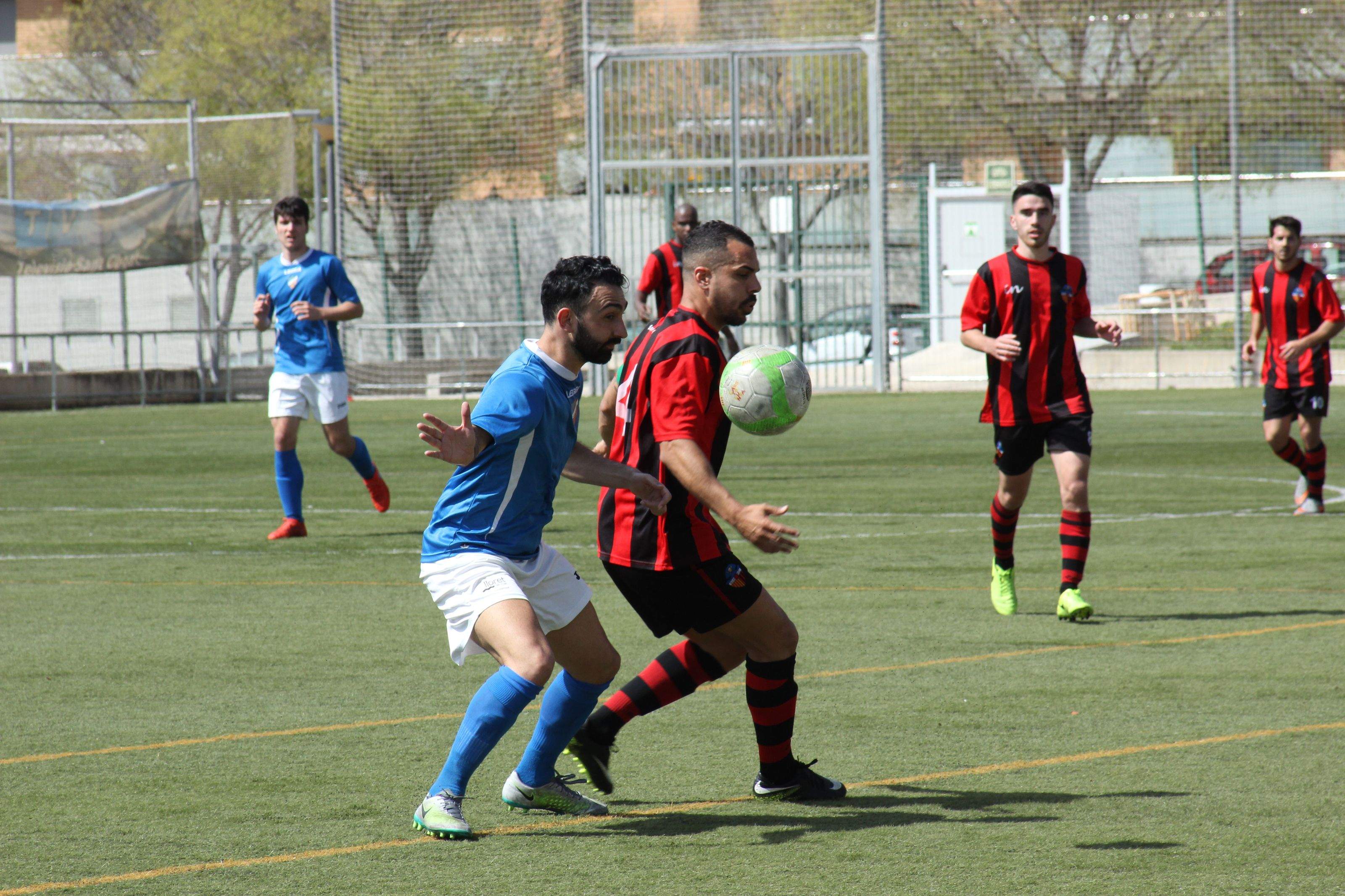 Víctor Castro és un dels únics 4 jugadors que continuen al Sant Cugat FC. FOTO: Ale Gómez