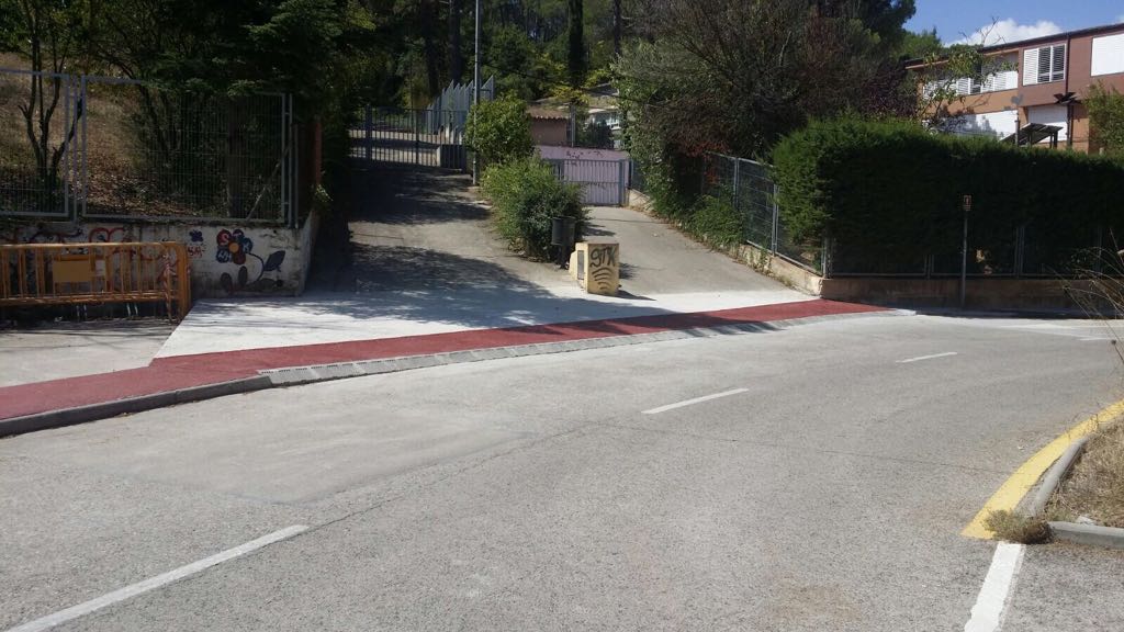 Tram de vorera arranjat davant de l'Escola la Floresta FOTO: Ajuntament de Sant Cugat