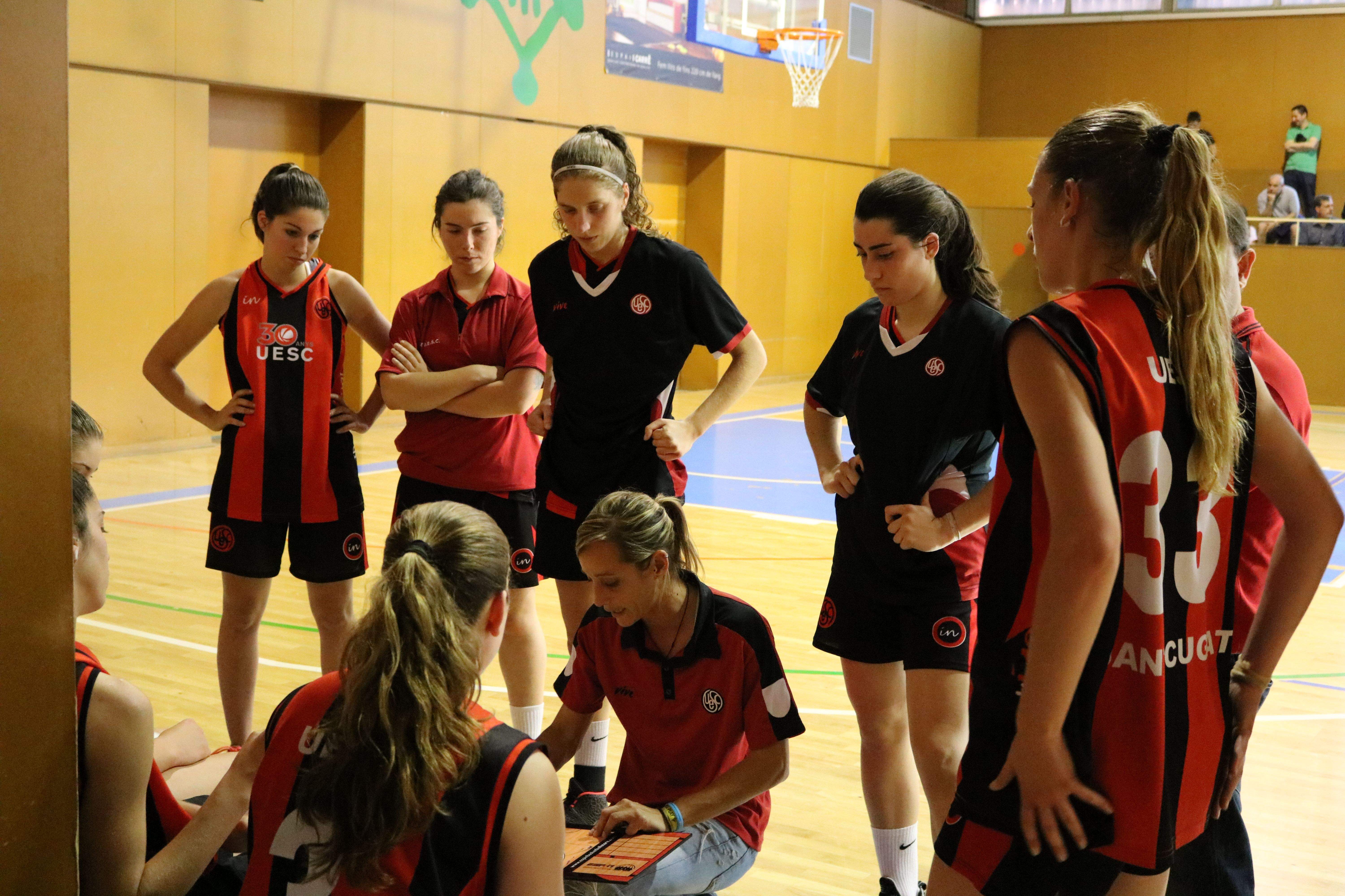Marta Rosanas seguirà dirigint el sènior A femení de bàsquet de la UE Sant Cugat. FOTO: UESC