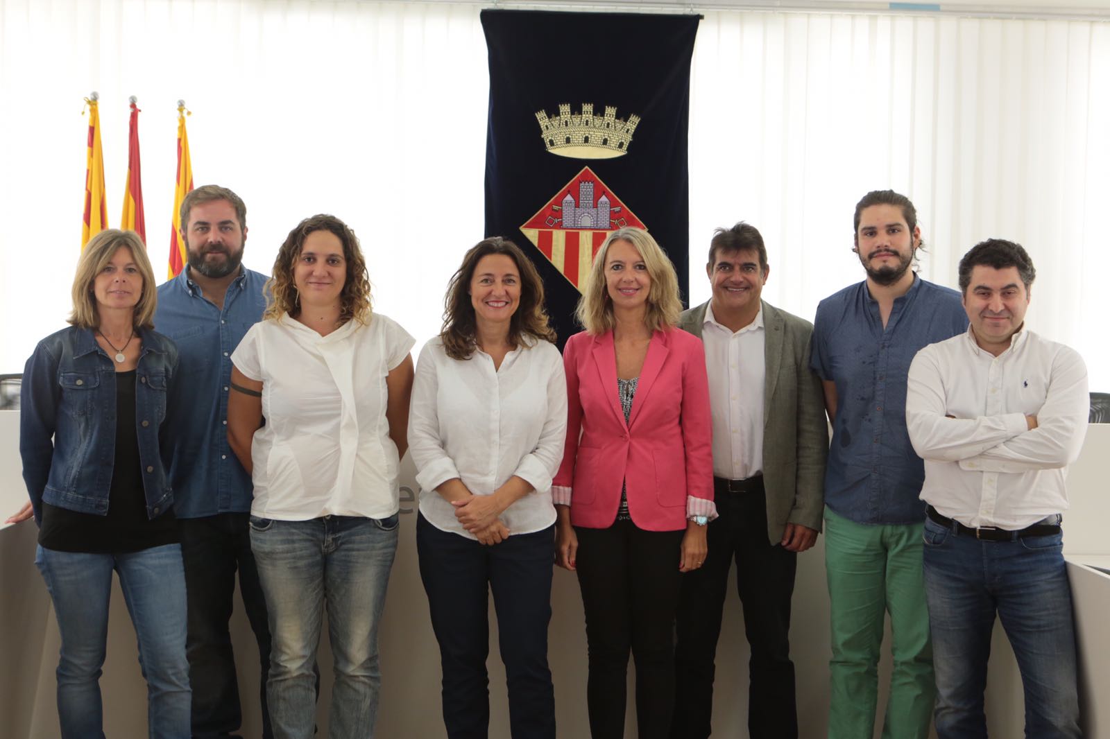 Representants dels grups sobiranistes de Sant Cugat FOTO: Artur Ribera