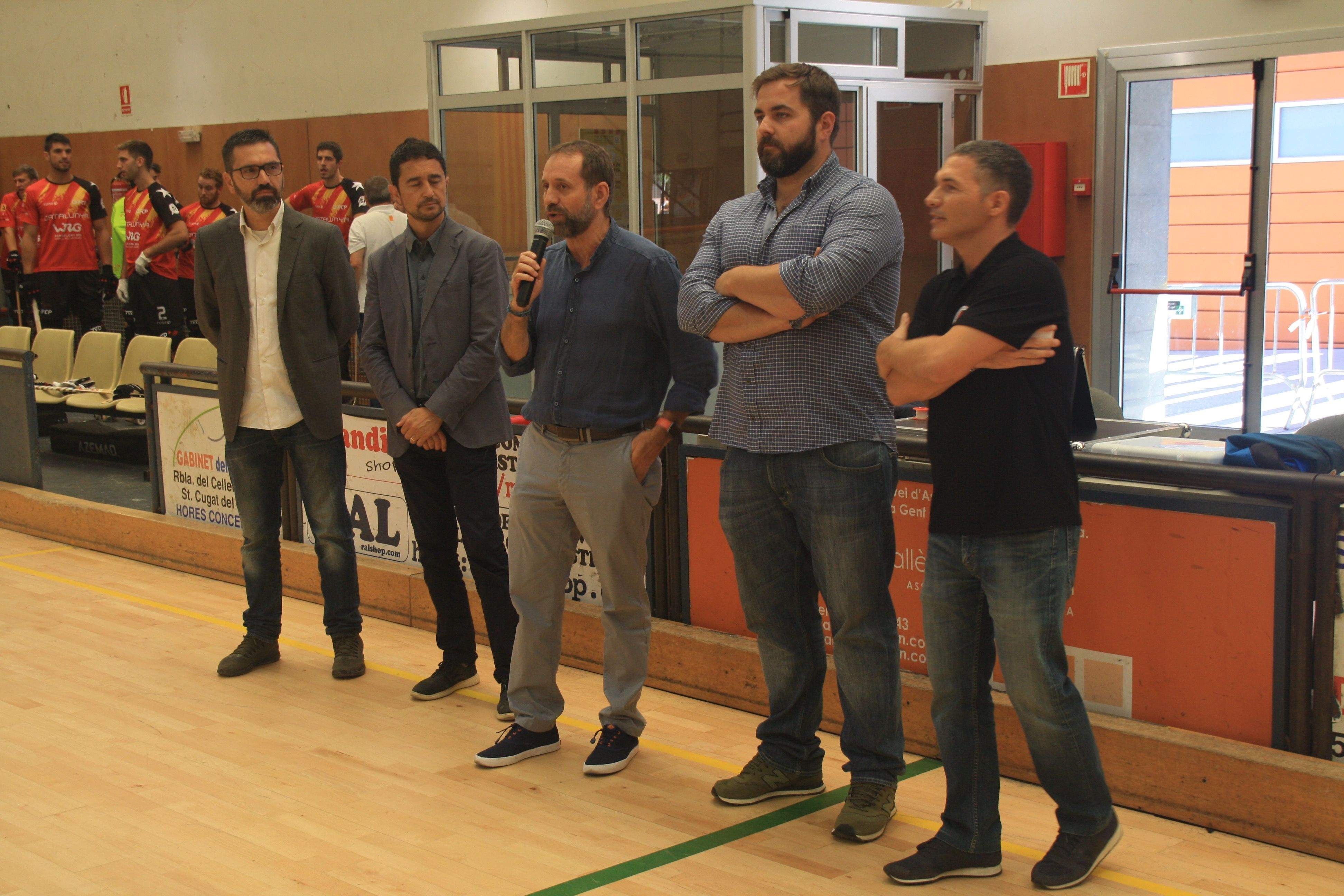 Quim Pastor, Damià Calvet, Ramon Basiana, Eloi Rovira i Keco Marzá, en la presentació dels equips del Patí Hoquei Club Sant Cugat. FOTO: Àlex López Puig