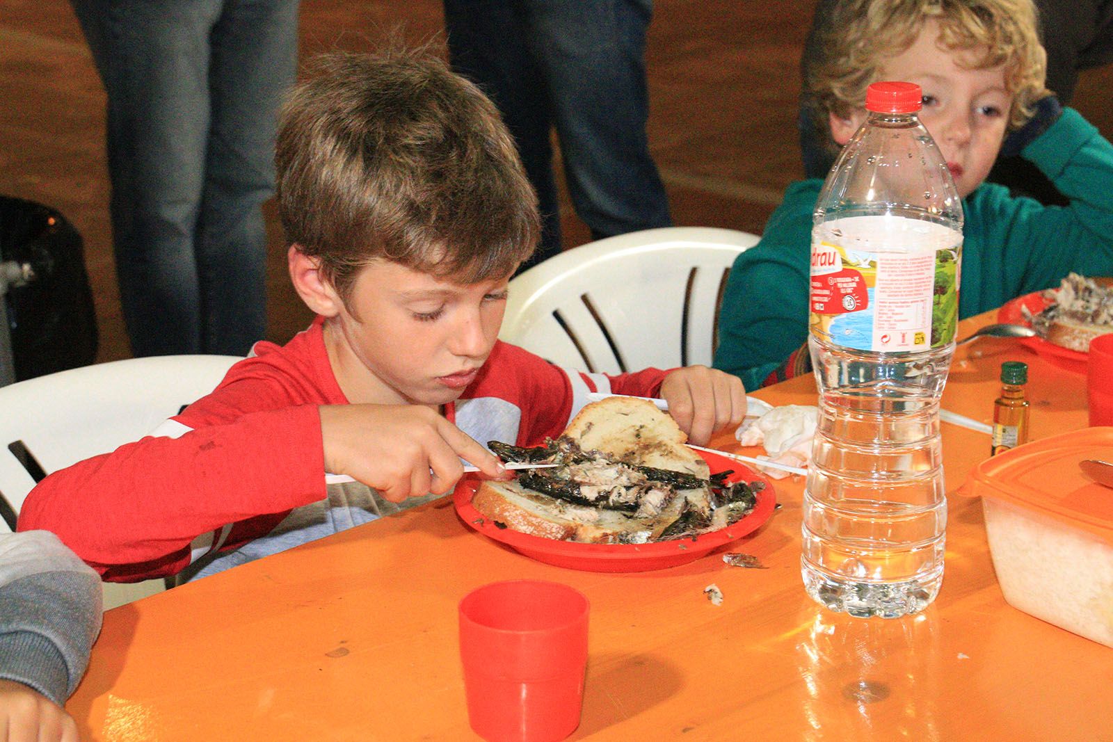 Sardinada popular. Foto: Lali Álvarez