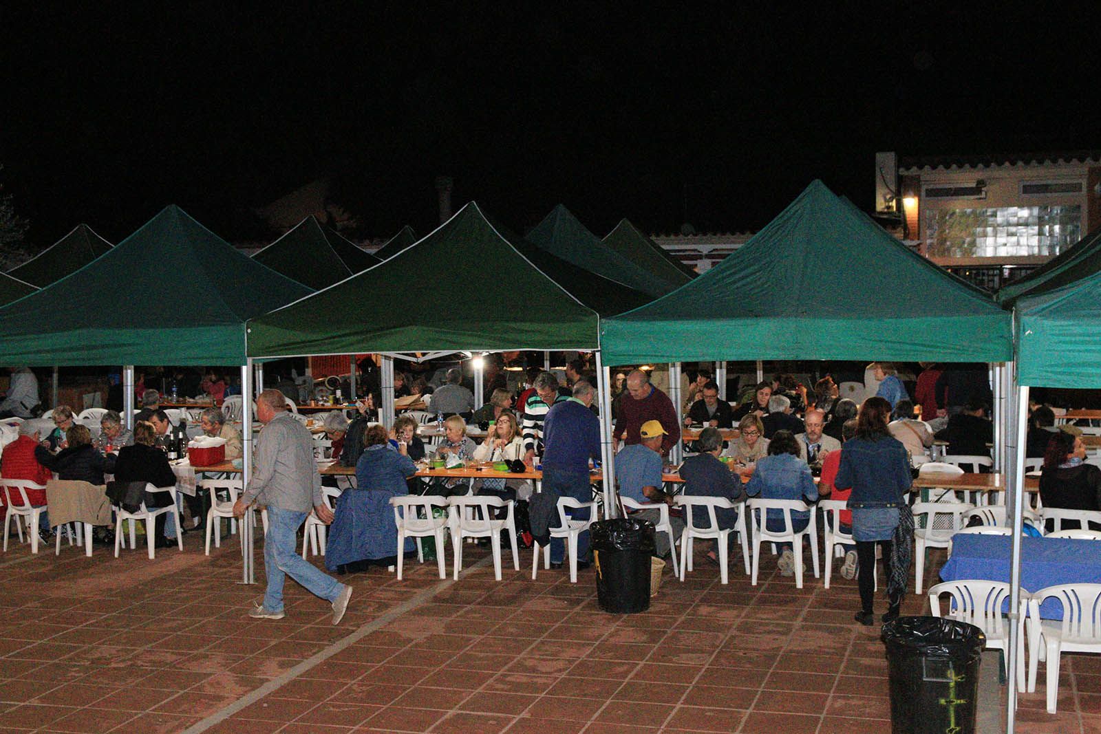 Sardinada popular. Foto: Lali Álvarez