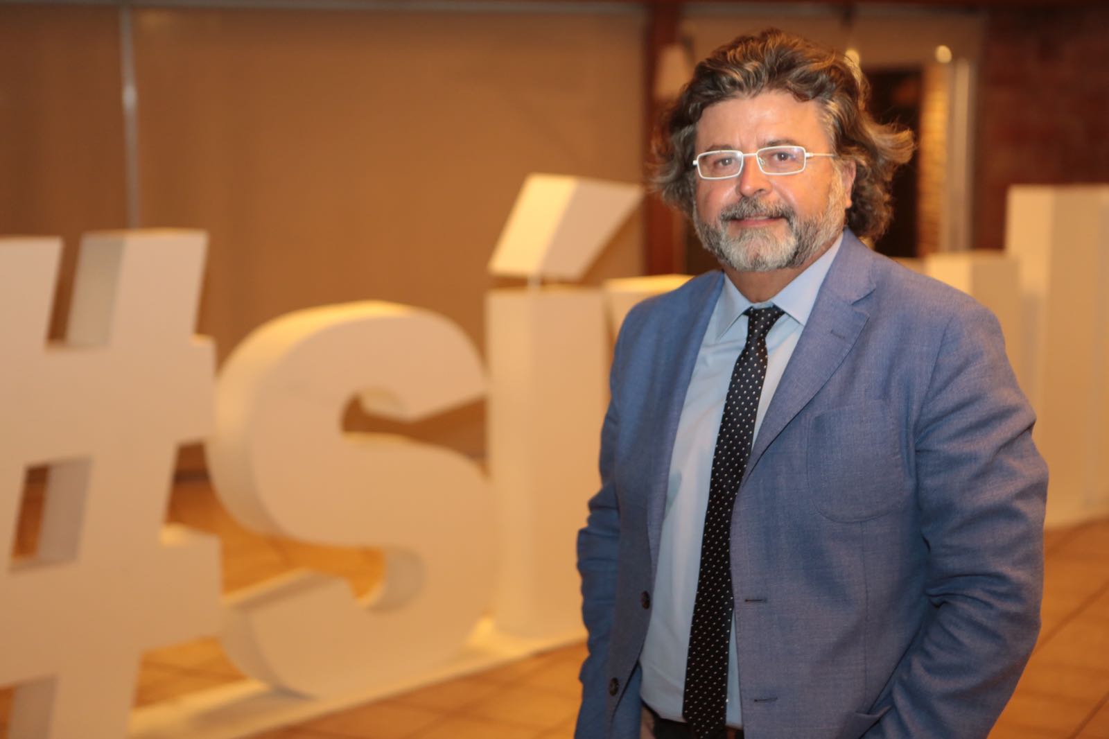 Antoni Castellà ha visitat Sant Cugat en un acte de campanya  FOTO: Artur Ribera