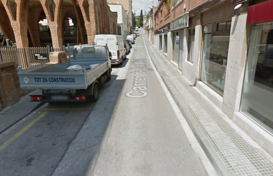 El carrer de Sant Medir, de la rambla del Celler al Monestir