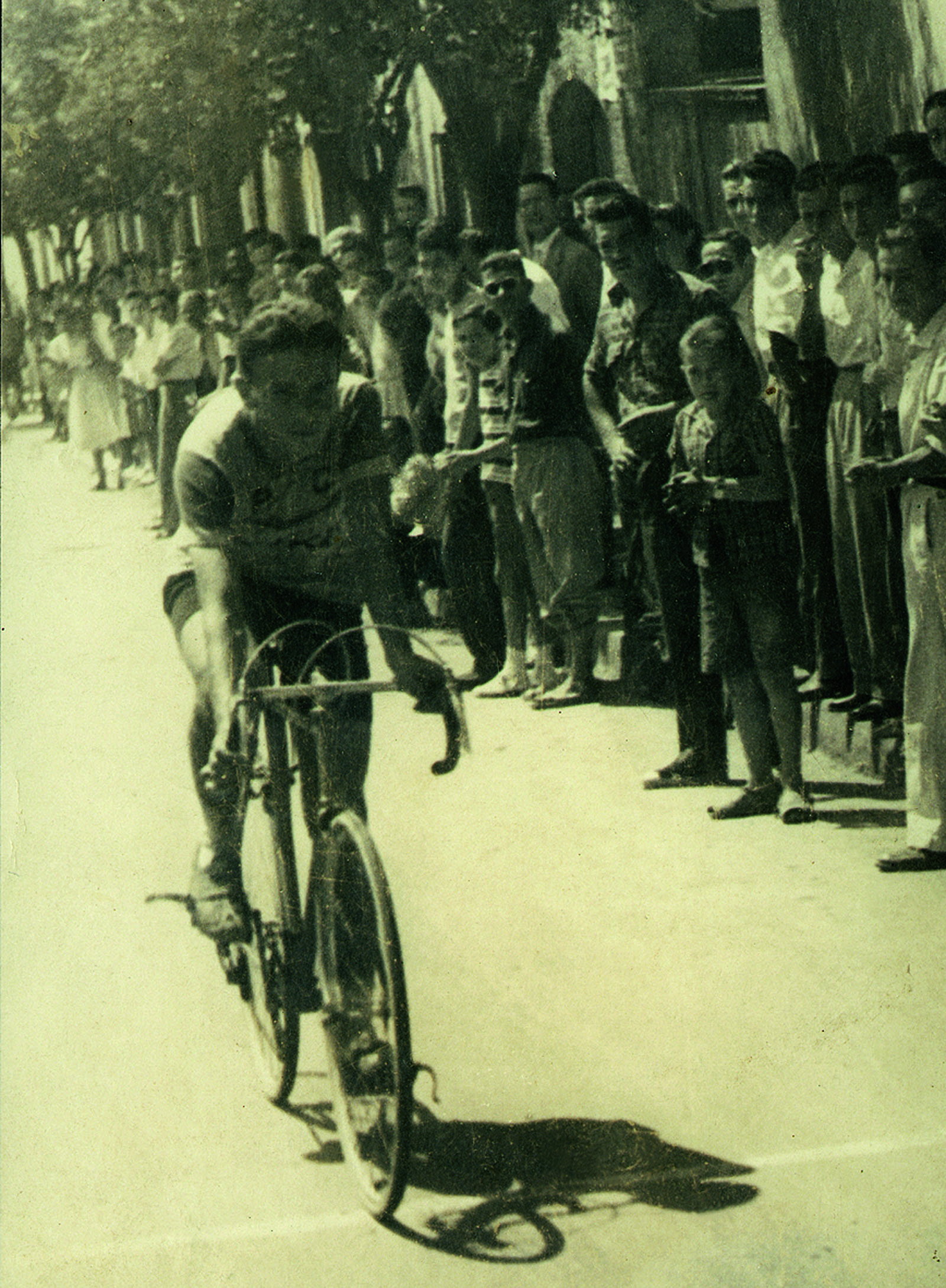 Josep Olivé, en la primera cursa que va organitzar el club, l’any 1958.