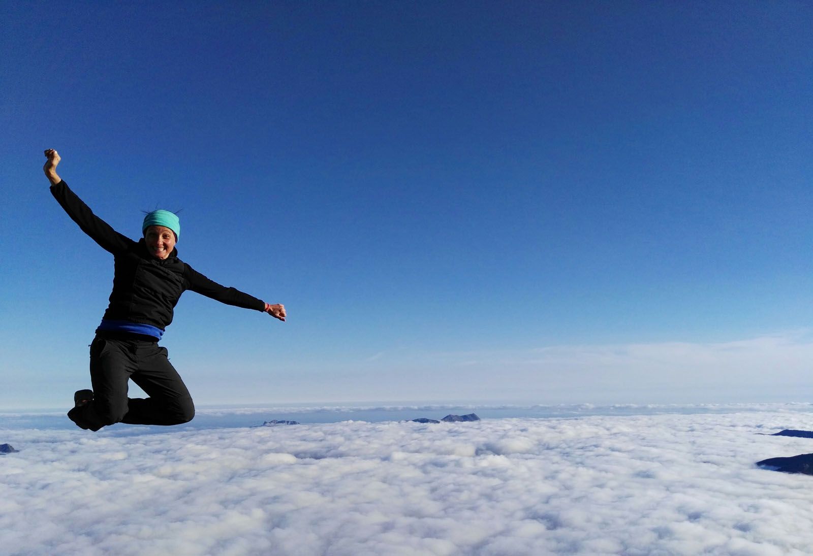 Maria José Morillo Imaz   Saltant als núvols