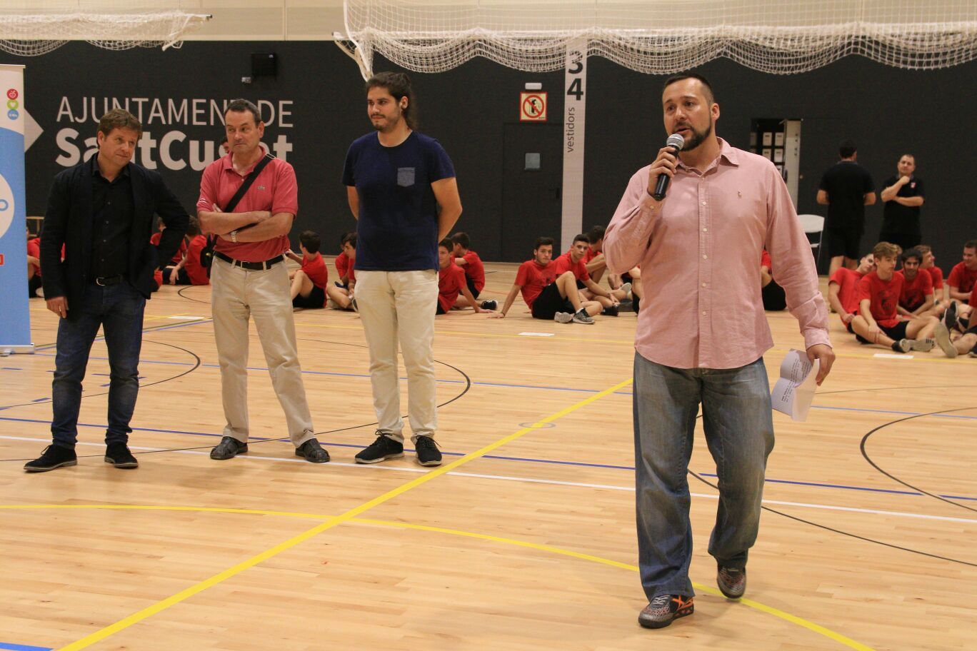 D'esquerre a dreta, Pere Soler, Rafa Robledo, Èric Gómez i Jordi Palau, en els parlaments de la presentació del FS Sant Cugat. FOTO: Lali Álvarez
