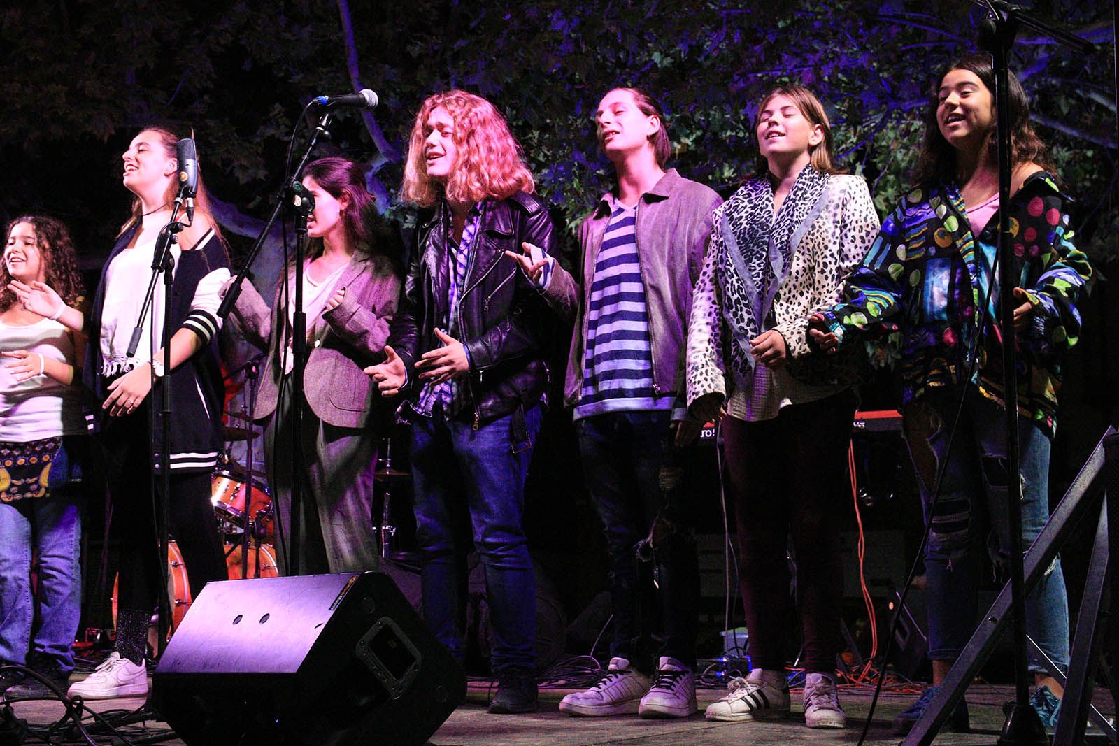 Cercavila popular i Esclat d'inici de festa. FOTO: Lali Álvarez