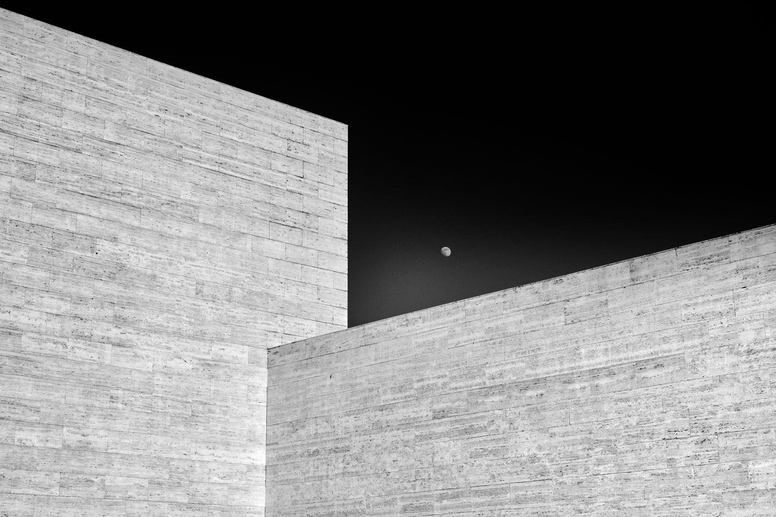 Albert Alsina Torres   Lluna i murs