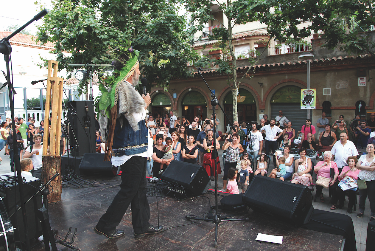 La plaça de Miquel Ros a la Floresta FOTO: Lali Puig