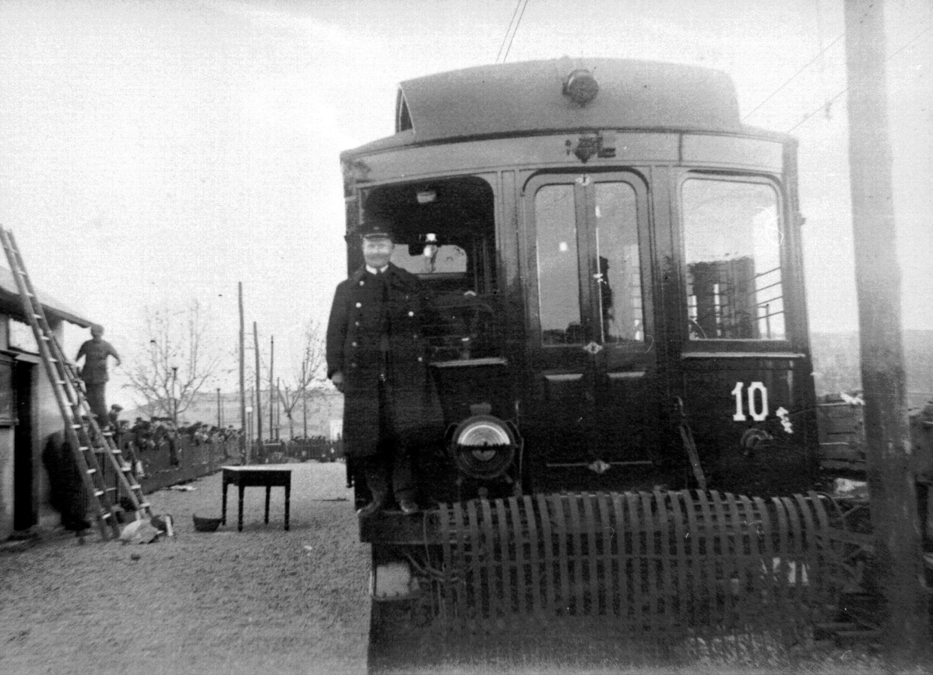 Un dels combois que unien Barcelona i Sant Cugat FOTO: Arxiu FGC