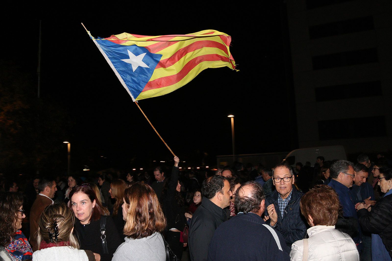 Concentració de suport al Govern de Catalunya. Foto: Lali Álvarez