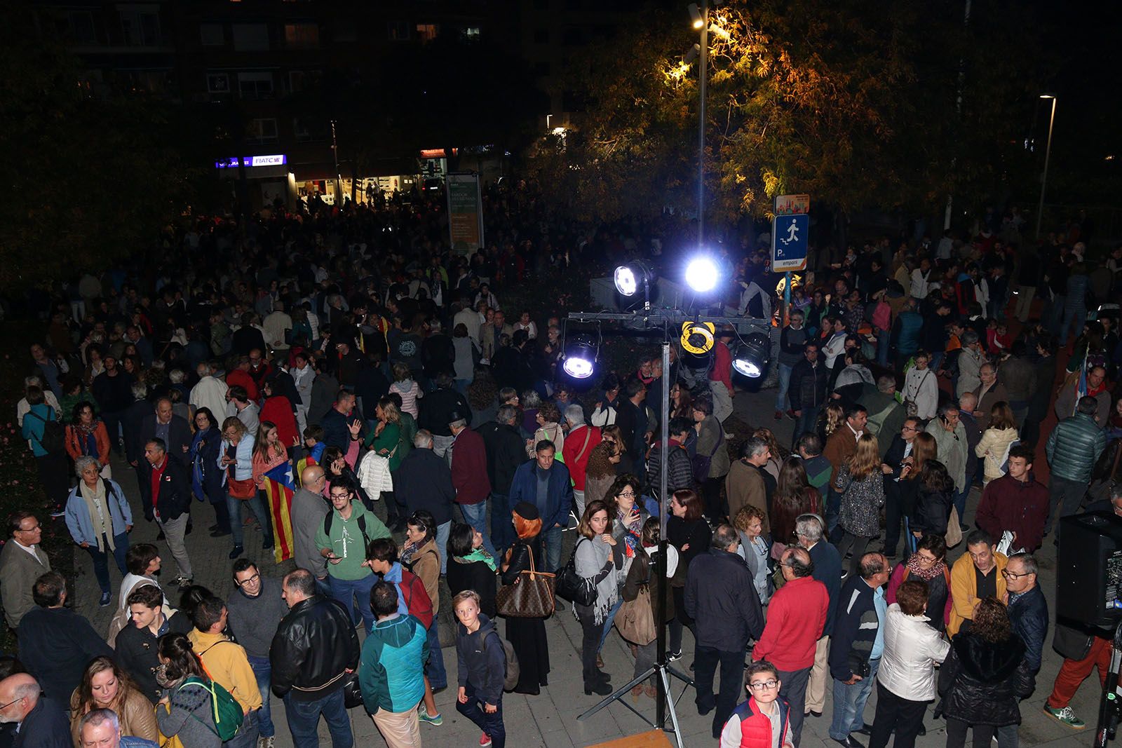 Concentració de suport al Govern de Catalunya. Foto: Lali Álvarez