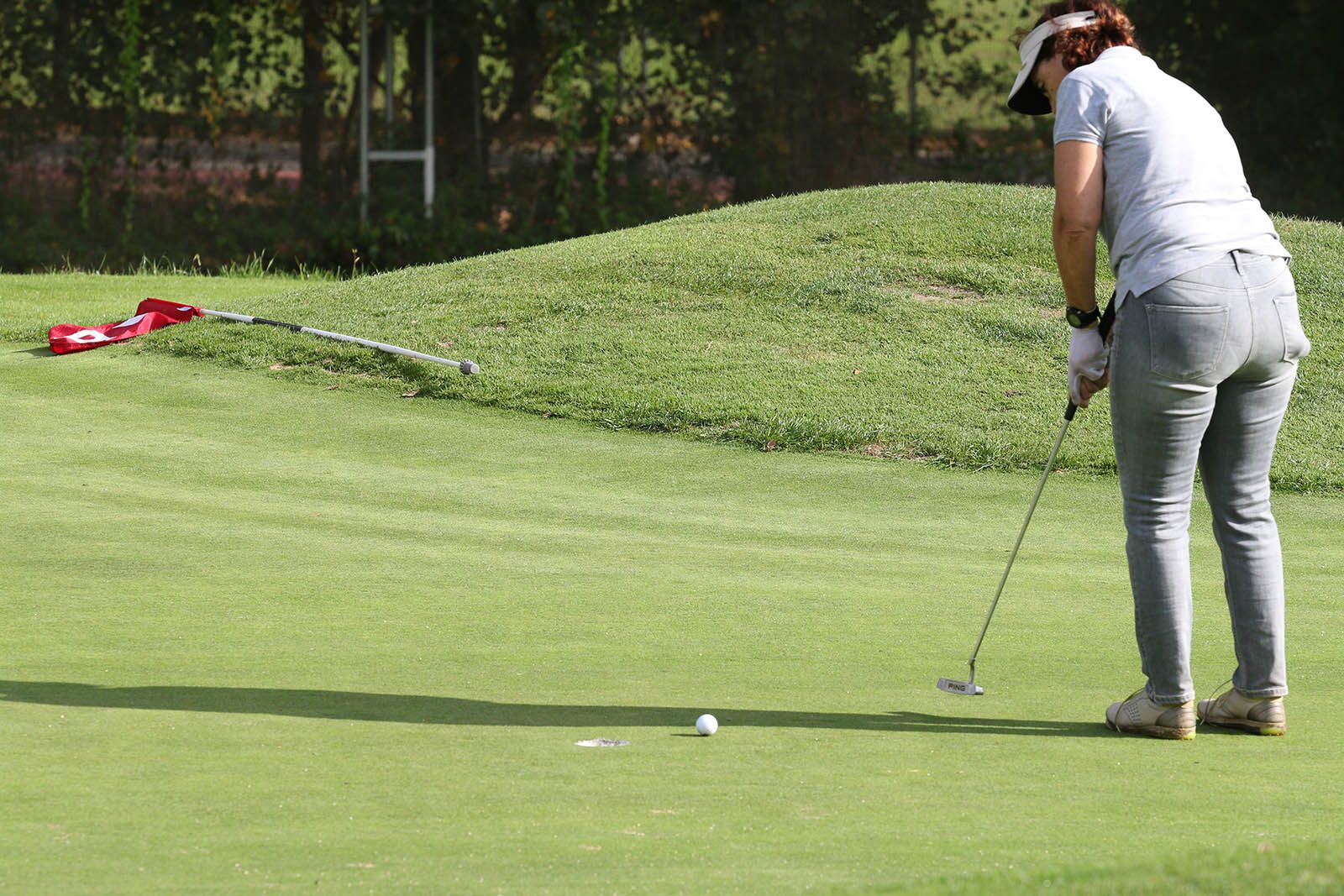 Torneig de golf en benefici del càncer. Foto: Lali Álvarez