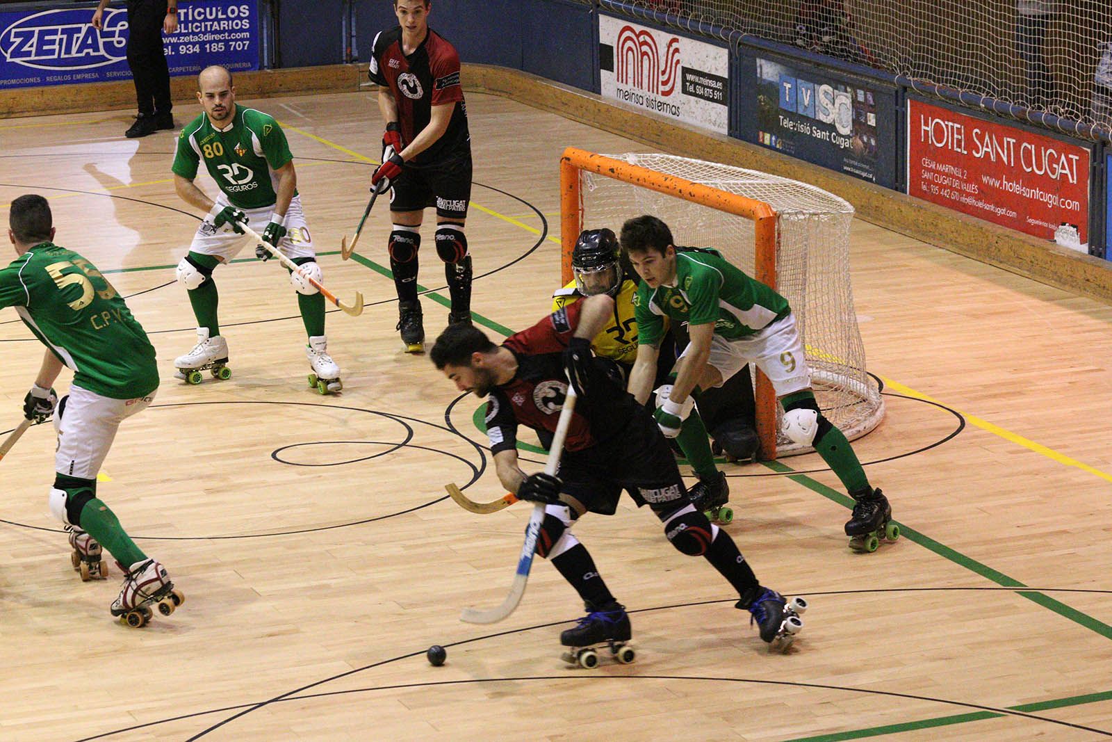 Partit de lliga d'hoquei patins: PHC Sant Cugat-CP Vilanova. Foto: Lali Álvarez
