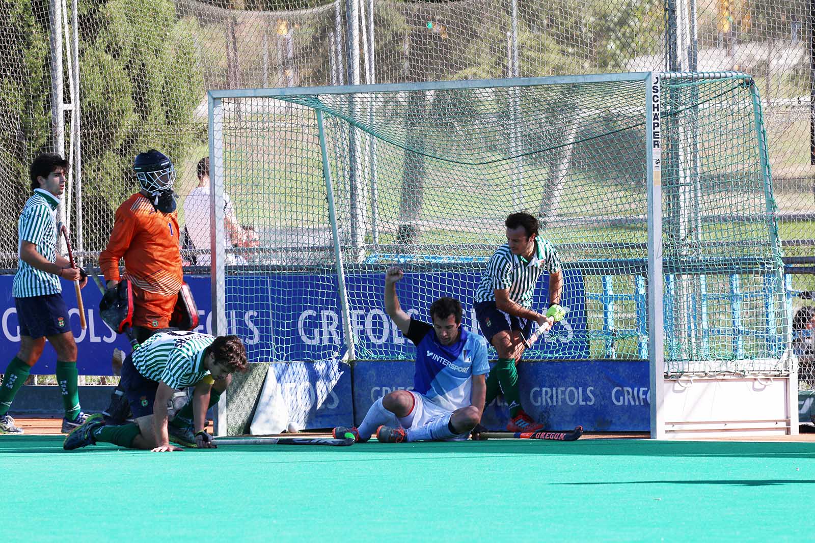 Partit de lliga d'hoquei herba: Junior FC- RS Tenis. Foto: Lali Álvarez