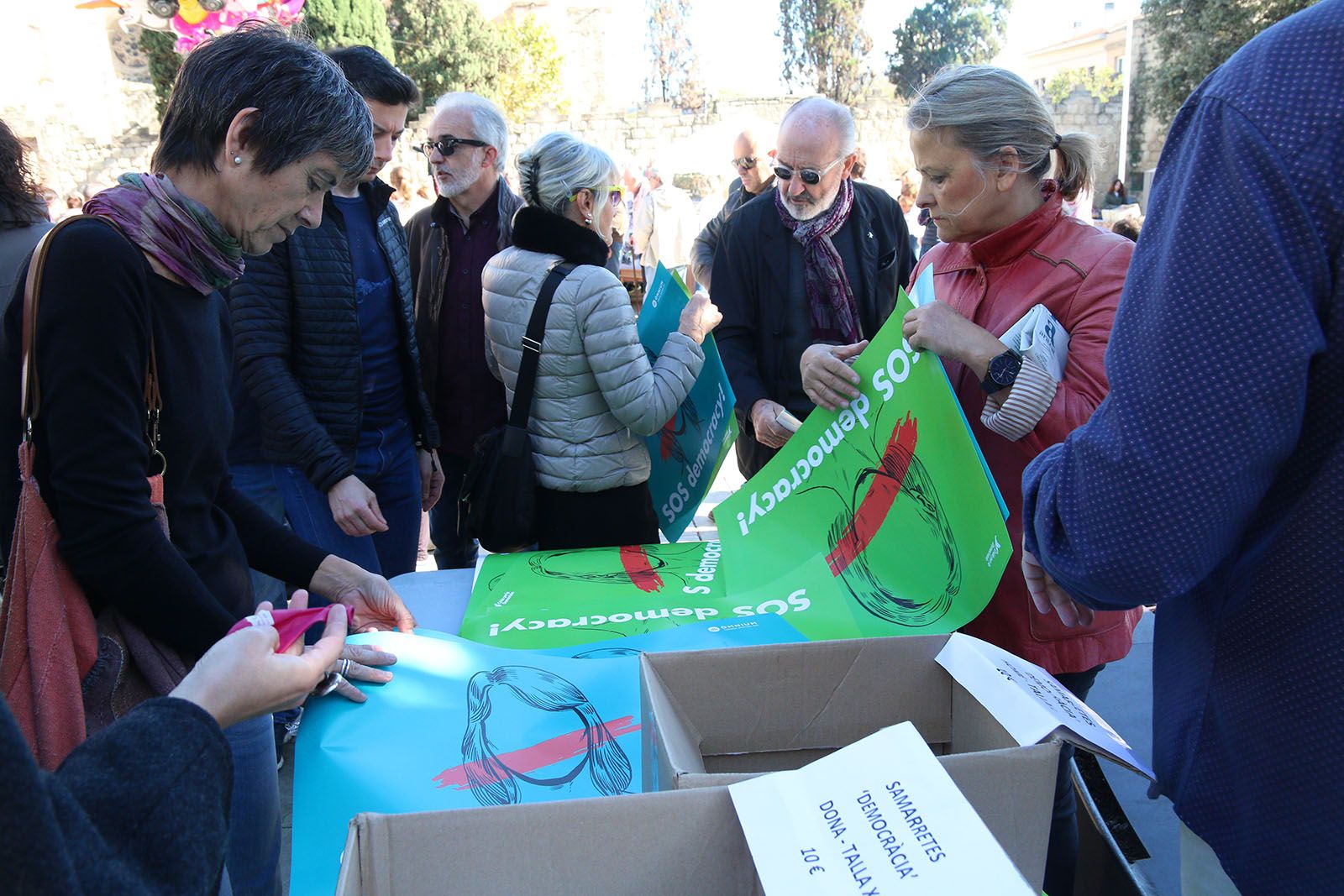 Encartellada per la llibertat dels presos polítics. Foto: Lali Álvarez