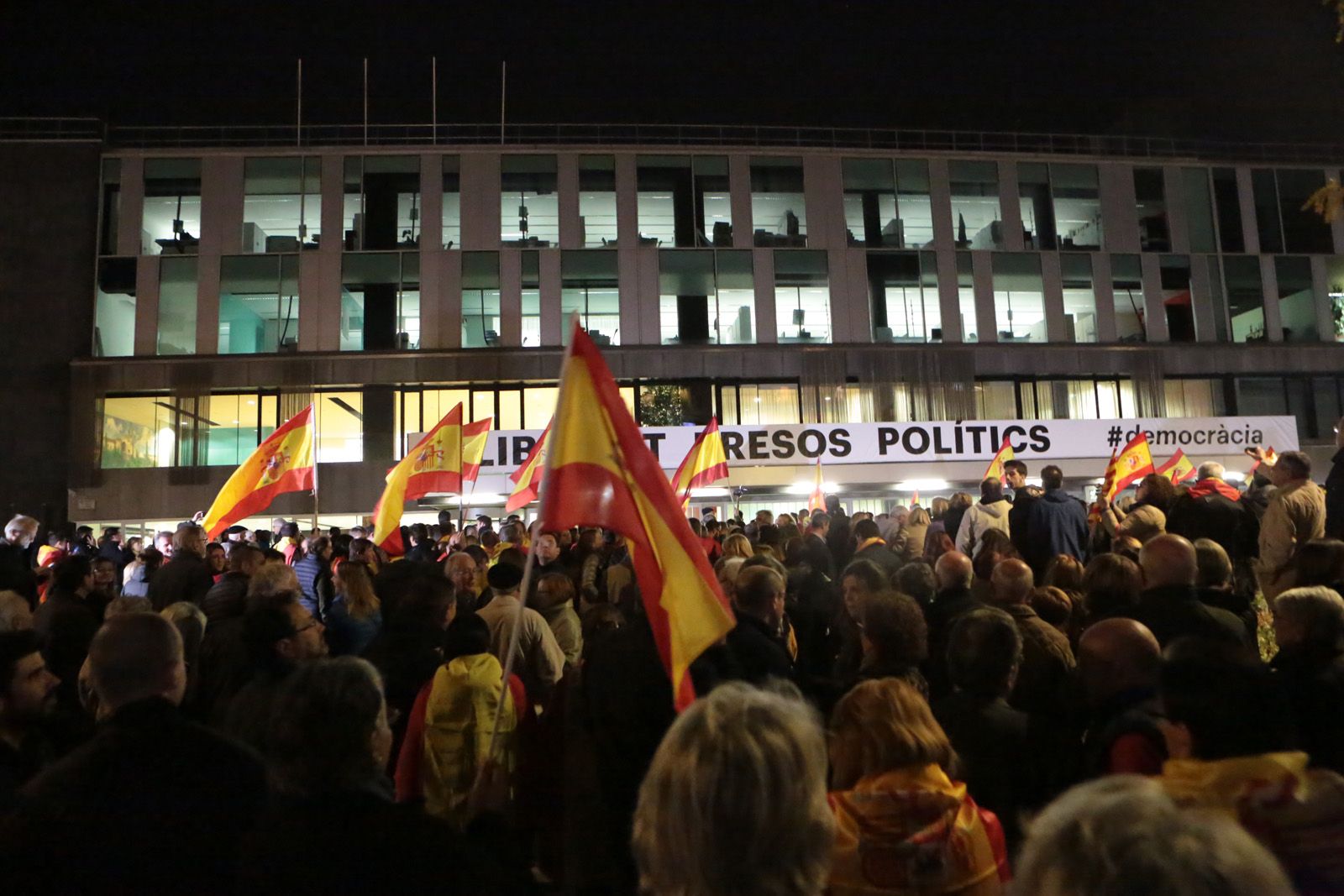 Manifestació espanyolista a Sant Cugat FOTOS: Redacció TOT Sant Cugat